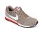 Tnis Masc Nike 749794-203 md Runner 2 Marrom